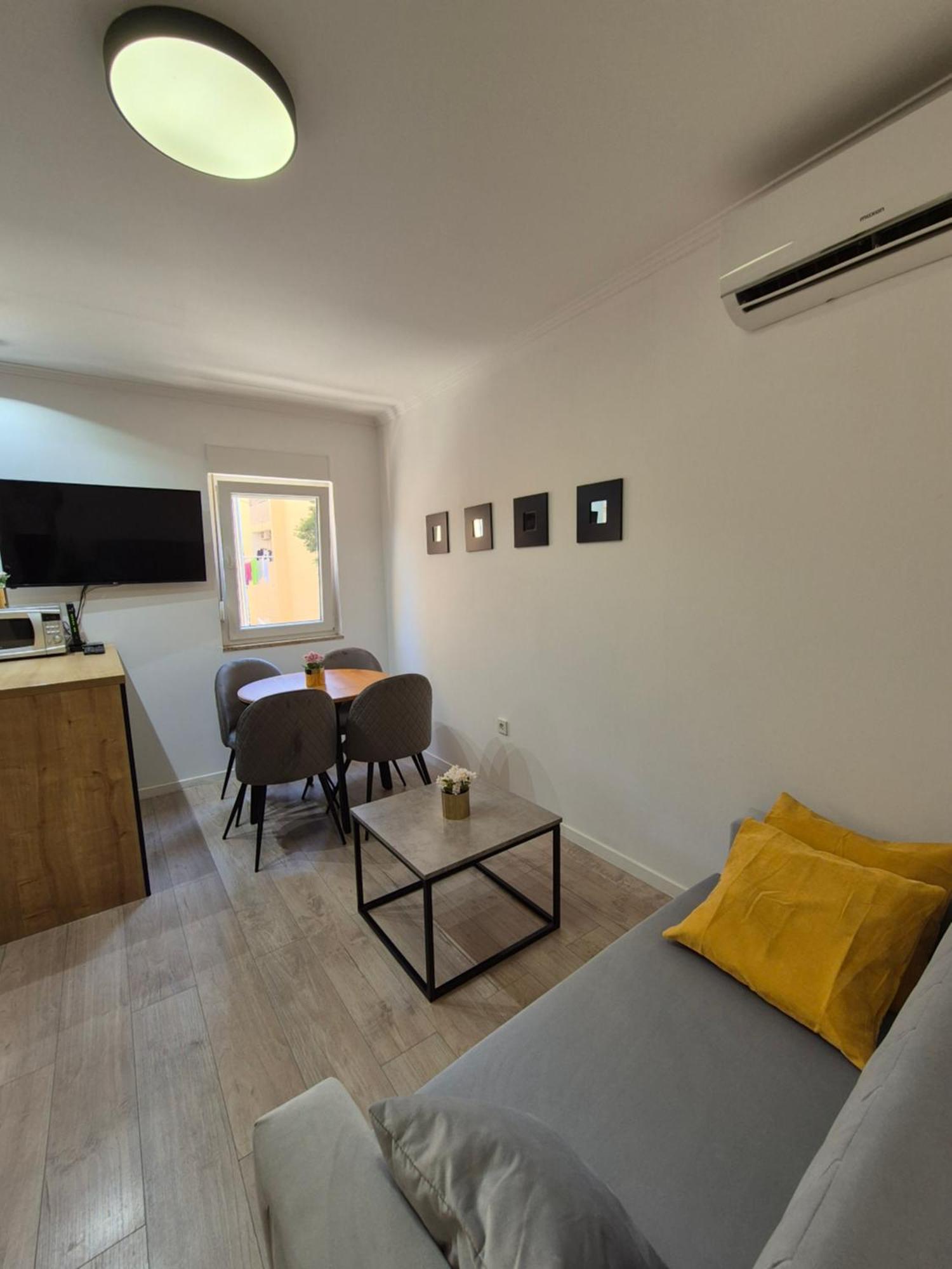 Apartments Milaroza Zadar Luaran gambar